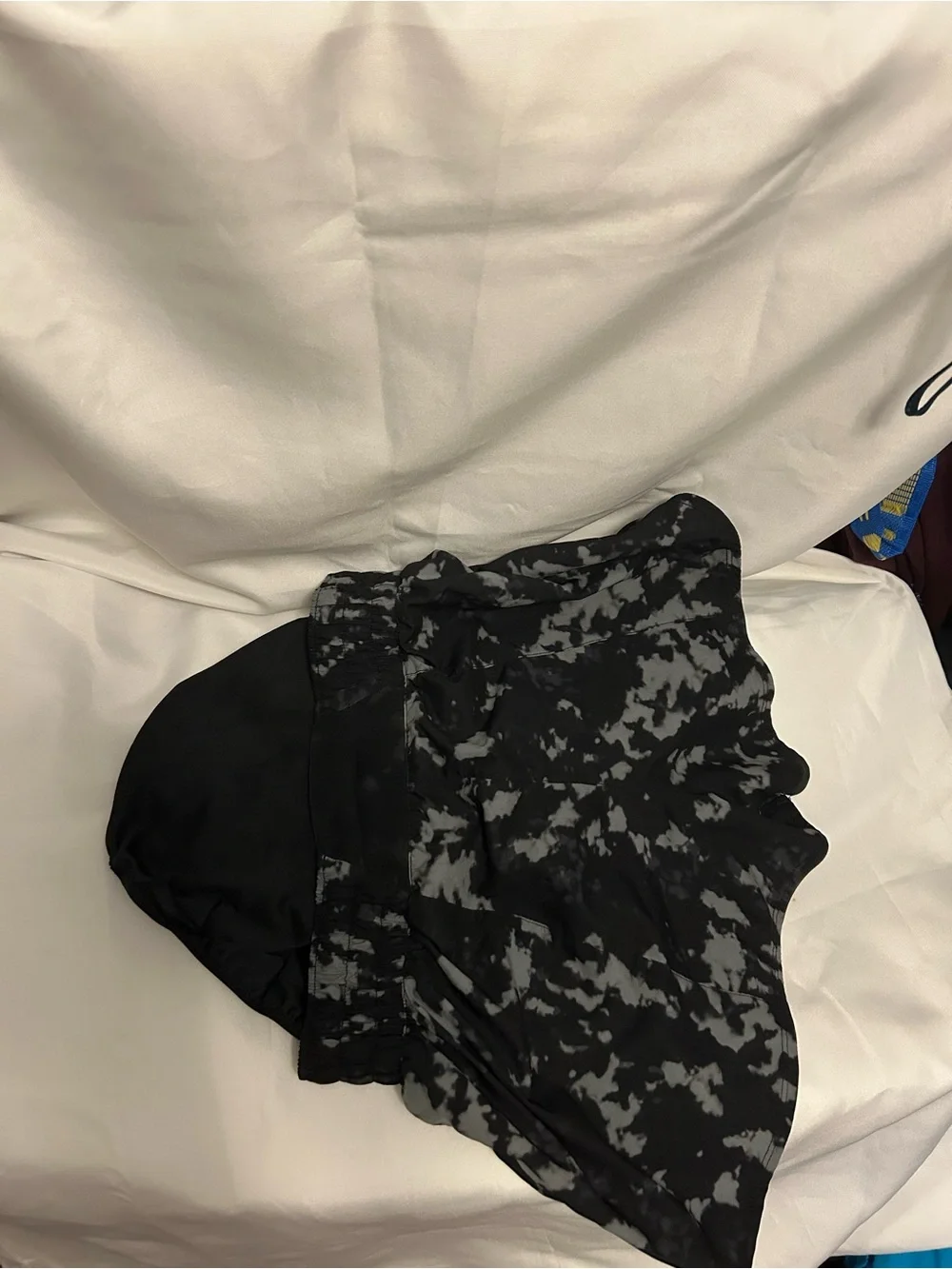 Nike Women's Black & Gray Tie-Dye Running Shorts